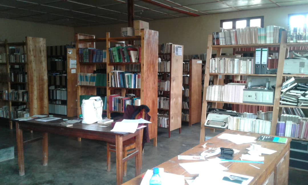 BIBLIOTHEQUE DE L'USCM